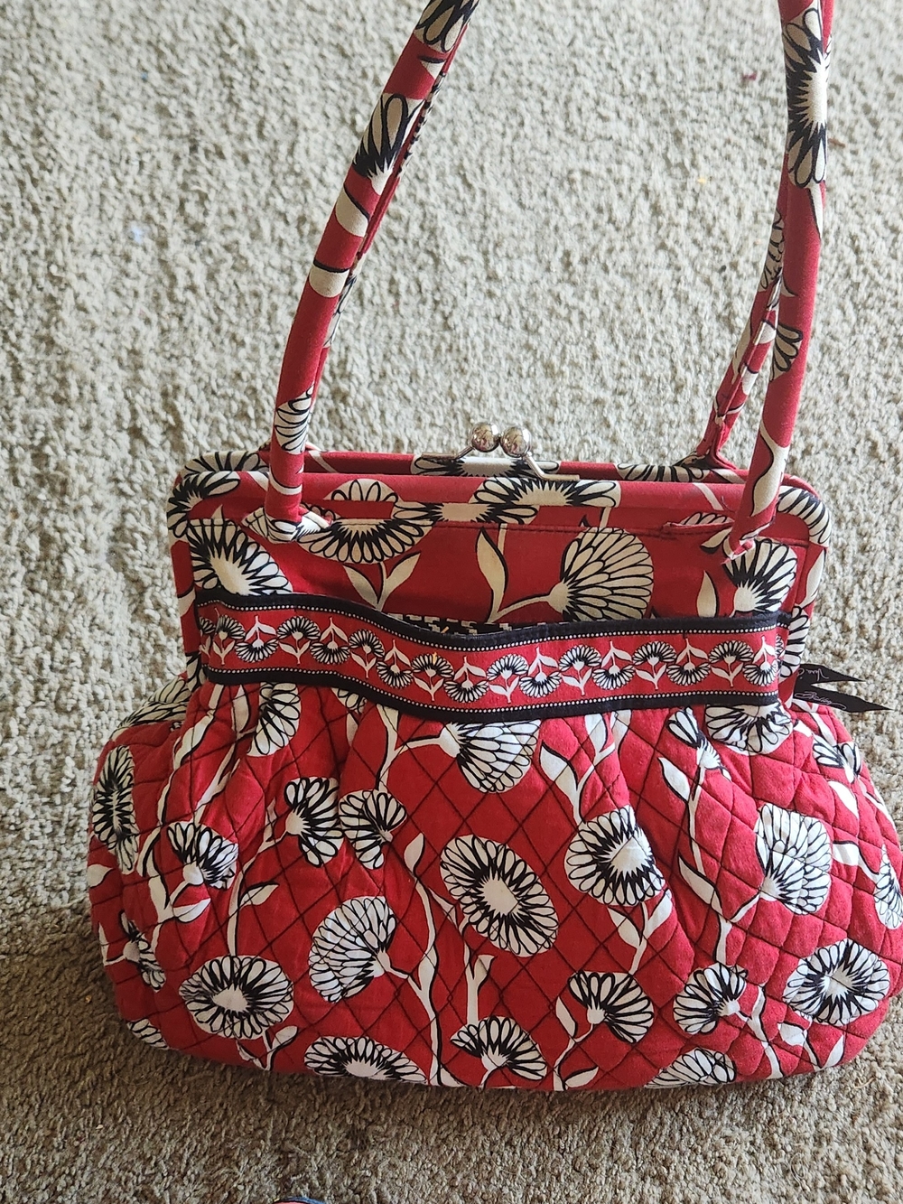 Vera Bradley Red Floral Quilted Kiss-Lock Shoulder Bag